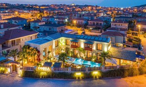المنشأة من الخارج