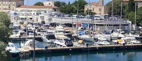 Marina