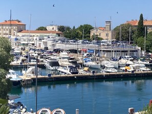 Marina - Apartment with view over the marina - 5 minutes from the old town (Zadar)