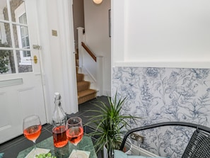 Chaumière | 2 chambres, décor unique, ameublement unique, accès au Wi-Fi (inclus)