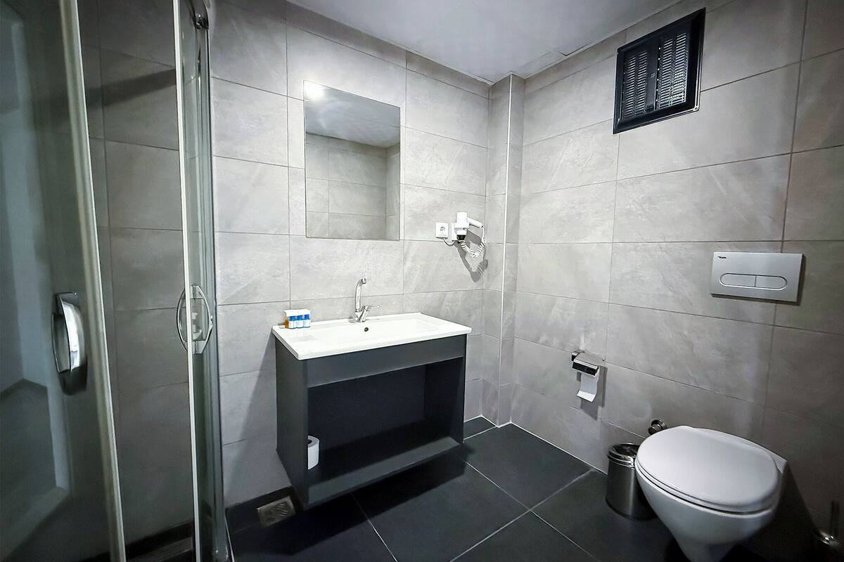 family suite | 1 bedroom, minibar, individually decorated, individually furnished