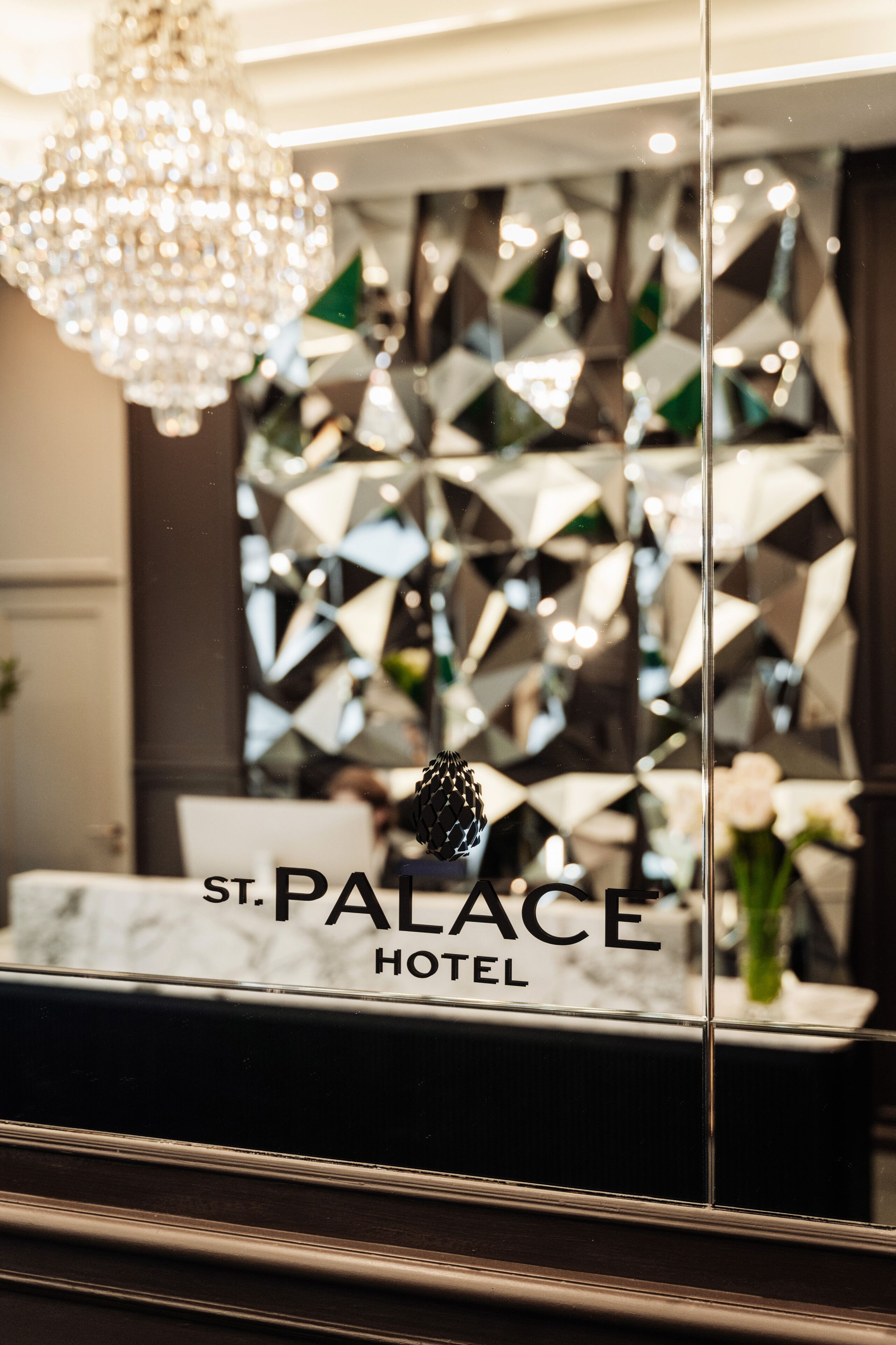 Photo - St Palace Hotel