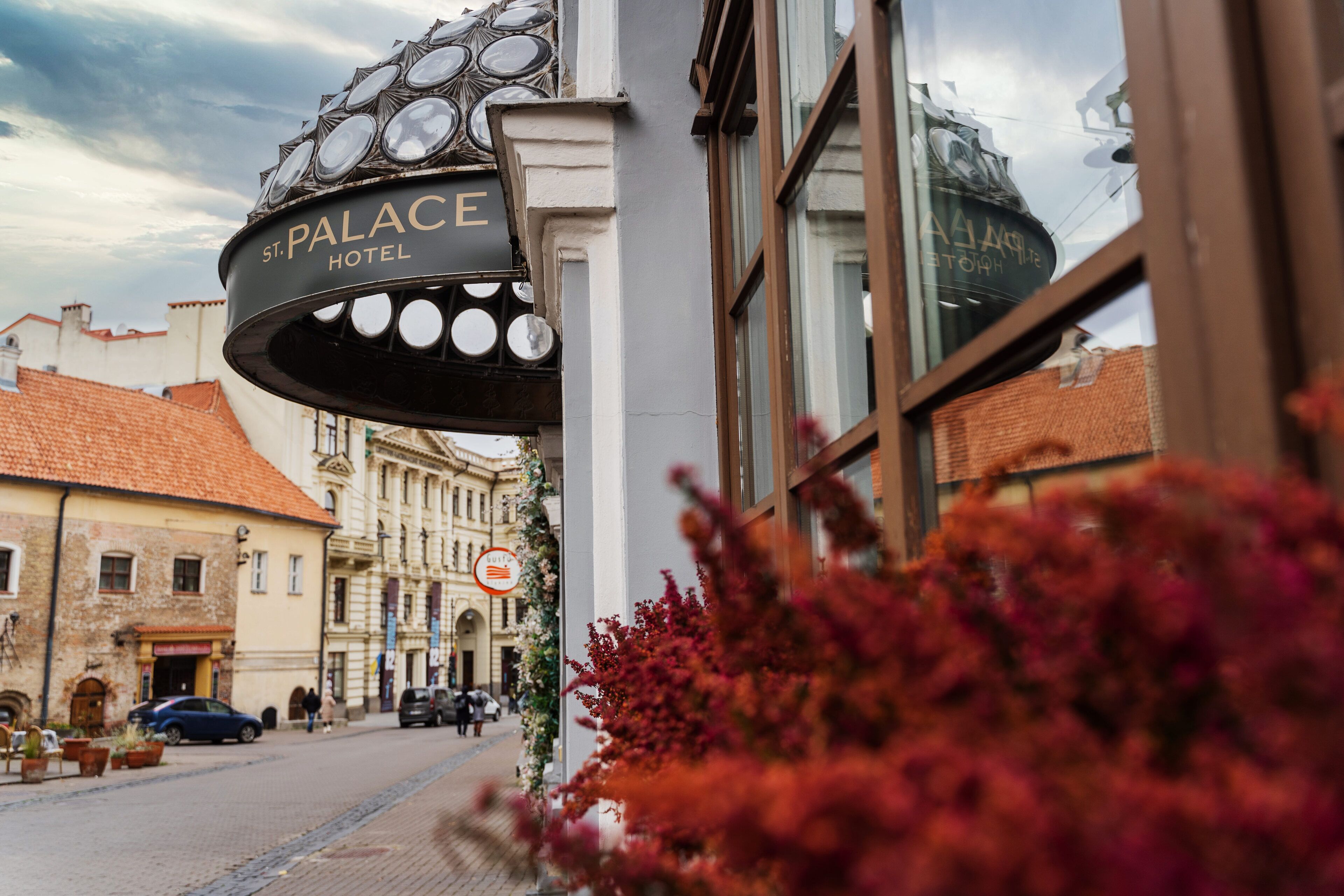 Photo - St Palace Hotel