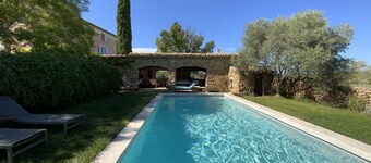 Graziosa villetta con piscina in Valensole
