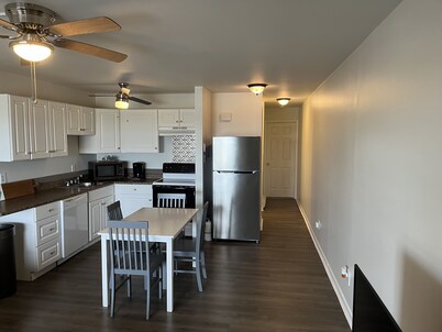 Amazing Ocean view condo, steps to the beach.