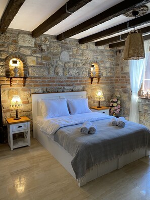 Deluxe Double Room, Balcony, Partial Sea View | Premium bedding, Select Comfort beds, free WiFi, bed sheets - Ionia Liberty Stone Hotel (Foça)