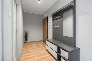Interior - Różana 19 Poznań | Grey Apartment with Parking Near MTP (Poznan)