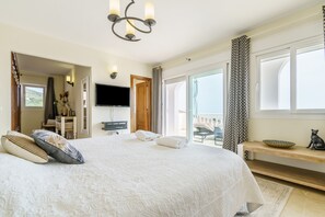 5 camere, ferro/asse da stiro, Wi-Fi gratuito, lenzuola