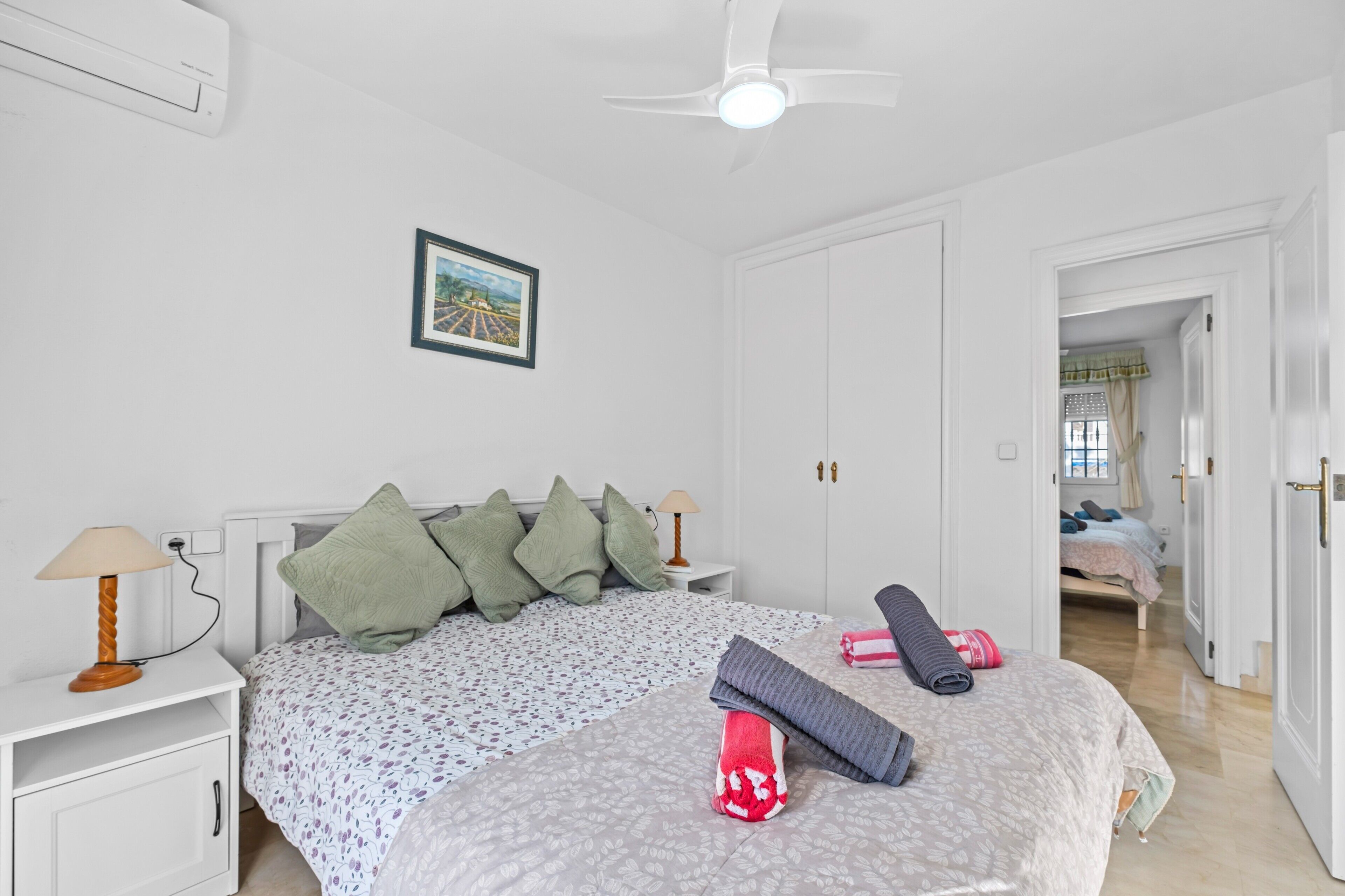 2 chambres, Wi-Fi gratuit, draps fournis