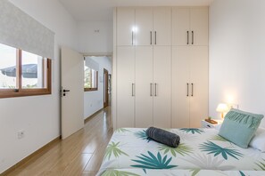 1 bedroom, iron/ironing board, free WiFi, bed sheets - Holiday Home Vista Valle with Sea View, Terrace & Wi-Fi (La Orotava)