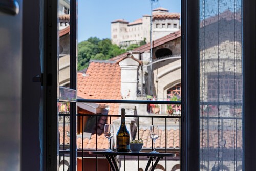 Ferienwohnung Iris Lago Maggiore mit Seeblick, Balkonen, Klimaanlage und WLAN
