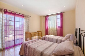3 Schlafzimmer, Bügeleisen/Bügelbrett, kostenloses WLAN, Bettwäsche