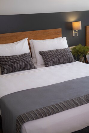 Habitación económica | Sábanas de algodón egipcio y ropa de cama de alta calidad 