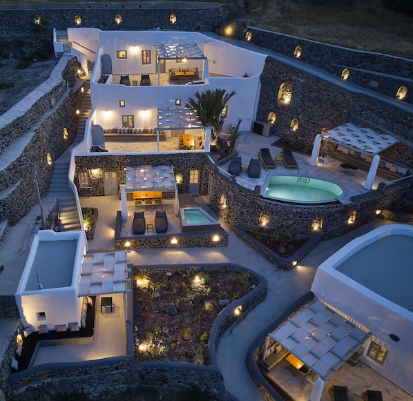 Exterior - El Verano Suites (Santorini)