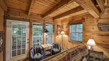 Smart TV, fireplace, video games, books