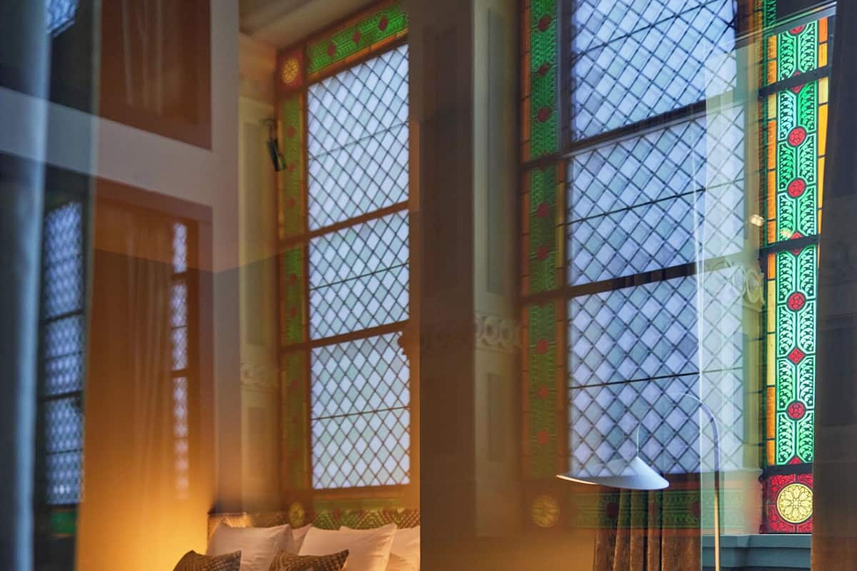 Hypo-allergenic bedding, minibar, in-room safe, individually decorated