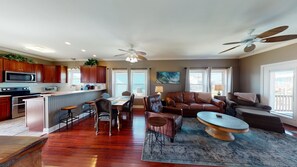 Unclassified image, 3 of 27, button