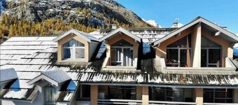 Our cosy little mountain spot at 1400m!