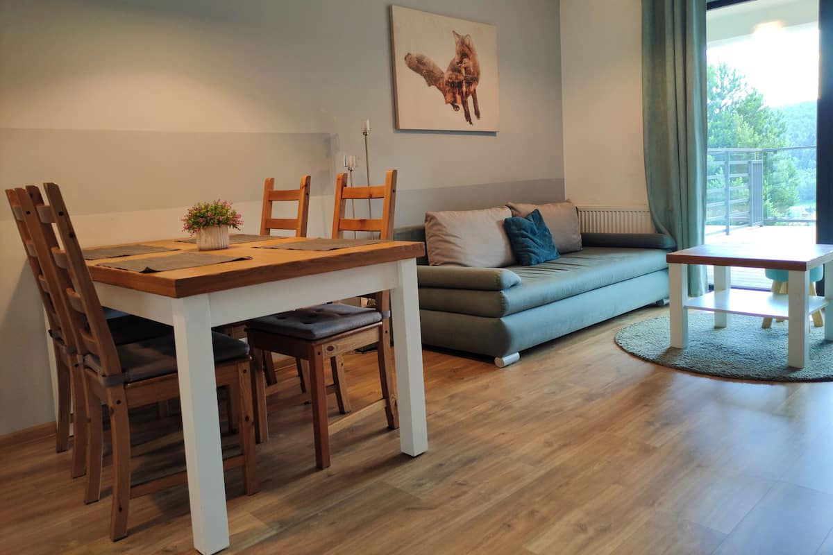 Basic Apartment, 1 Bedroom | 1 bedroom, individually furnished, laptop workspace, iron/ironing board