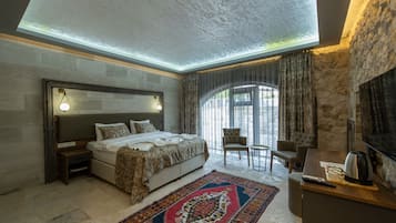 Standard Double or Twin Room, 1 Bedroom, Courtyard View | Premium bedding, minibar, individually decorated, individually furnished