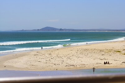 Lagoon Beach 302A by HostAgents