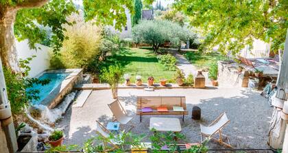 Provenzalisches Haus mit Hof & Teich - Provence