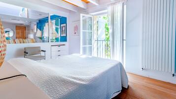 6 Schlafzimmer, BĂŒgeleisen/BĂŒgelbrett, kostenloses WLAN