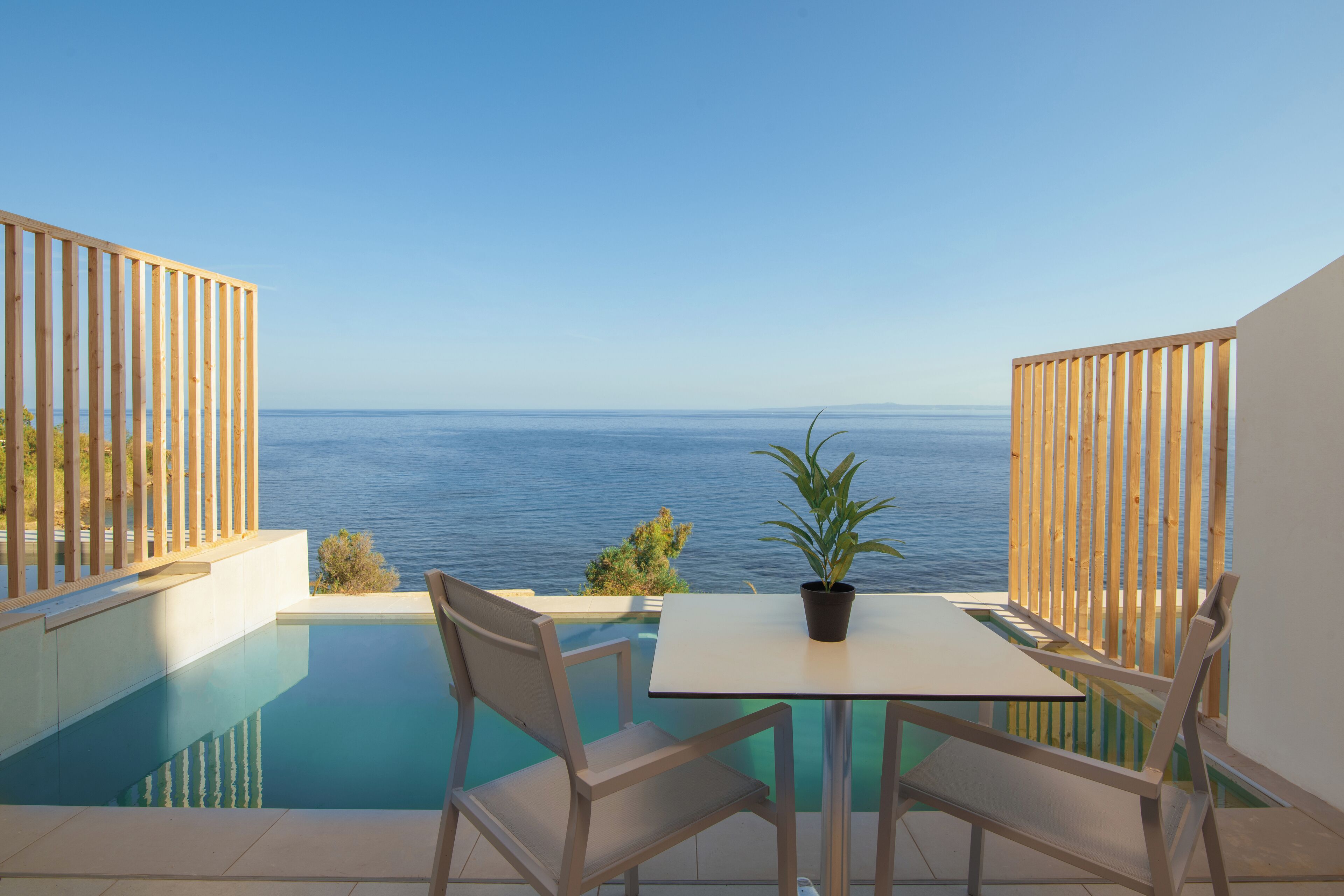 スーペリア スタジオスイート クイーンベッド 1 台 | ビーチ / オーシャン ビュー