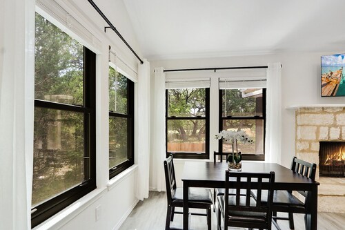 Woodacre Cottage I   Minutes to Jacob's Well