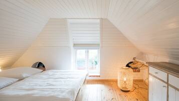 3 camere, ferro/asse da stiro, Wi-Fi gratuito