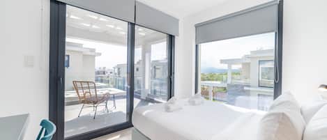 Villa, 3 Bedrooms | 1 bedroom, Egyptian cotton sheets, premium bedding, Select Comfort beds