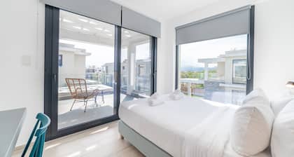 Thalassa & Thalassa Prive Residential Complexes