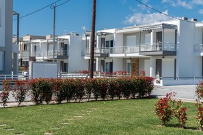 Exterior - Thalassa & Thalassa Prive Residential Complexes (Pangaio)