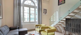 The Artists Hideaway-2 bed Paddington, by Out of Office Lifestyle