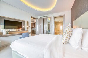 1 bedroom, iron/ironing board - Cool Dubai Apt Next Burj Khalifa Design District (Dubai)