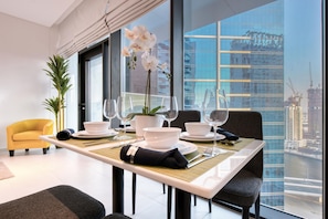 Studio - Stylish Studio w Dubai Canal Vw in Business Bay (Dubai)