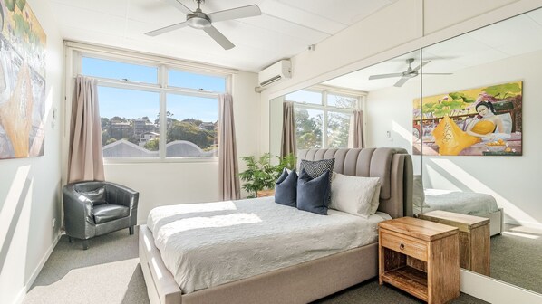 3 bedrooms, Internet, bed sheets