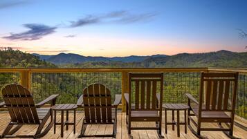 Huisje, 5 slaapkamers | Balkon