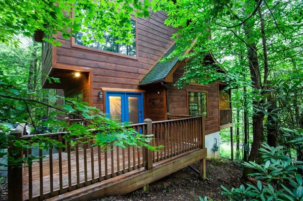 Cabin, 2 Bedrooms | Exterior - Whitetail Cabin 2 Bedroom Cabin by RedAwning (Gatlinburg)
