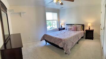 House, Multiple Bedrooms | 8 bedrooms, free WiFi