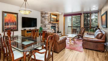 Appart'hÎtel, 2 chambres | Coin séjour