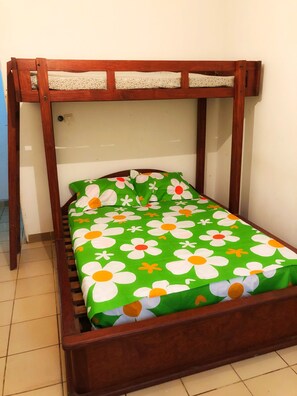 4 chambres, literie fournie, accessible en fauteuil roulant