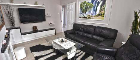 Apartment | Living area