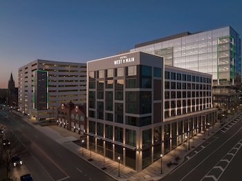 Hotel West & Main Conshohocken Philadelphia, Tapestry Collection