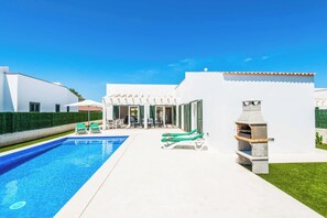 Pool - Sa Sivina - Four Bedroom Villa, Sleeps 6 (Cap d'Artrutx)