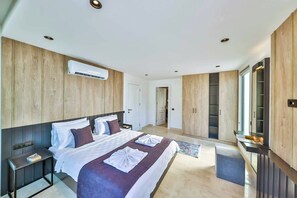 4 slaapkamers, een strijkplank/strijkijzer, wifi, beddengoed