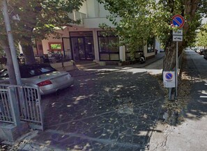 Self-parking (surcharge) 10 per day - Hotel Avana Mare (Rimini)