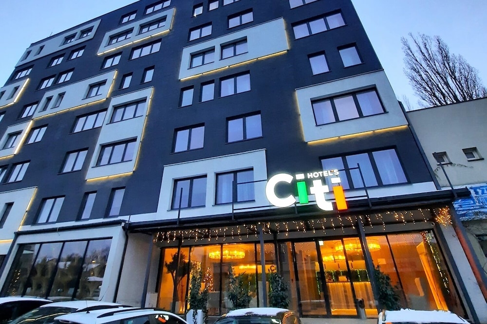 4 Star Hotels