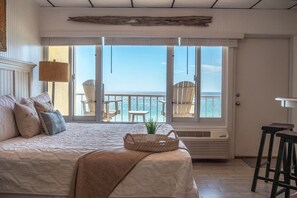 1 chambre, fer et planche à repasser, accès au Wi-Fi (inclus)