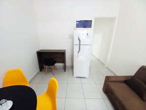 Apartamento clássico | Sala de estar | TV LED